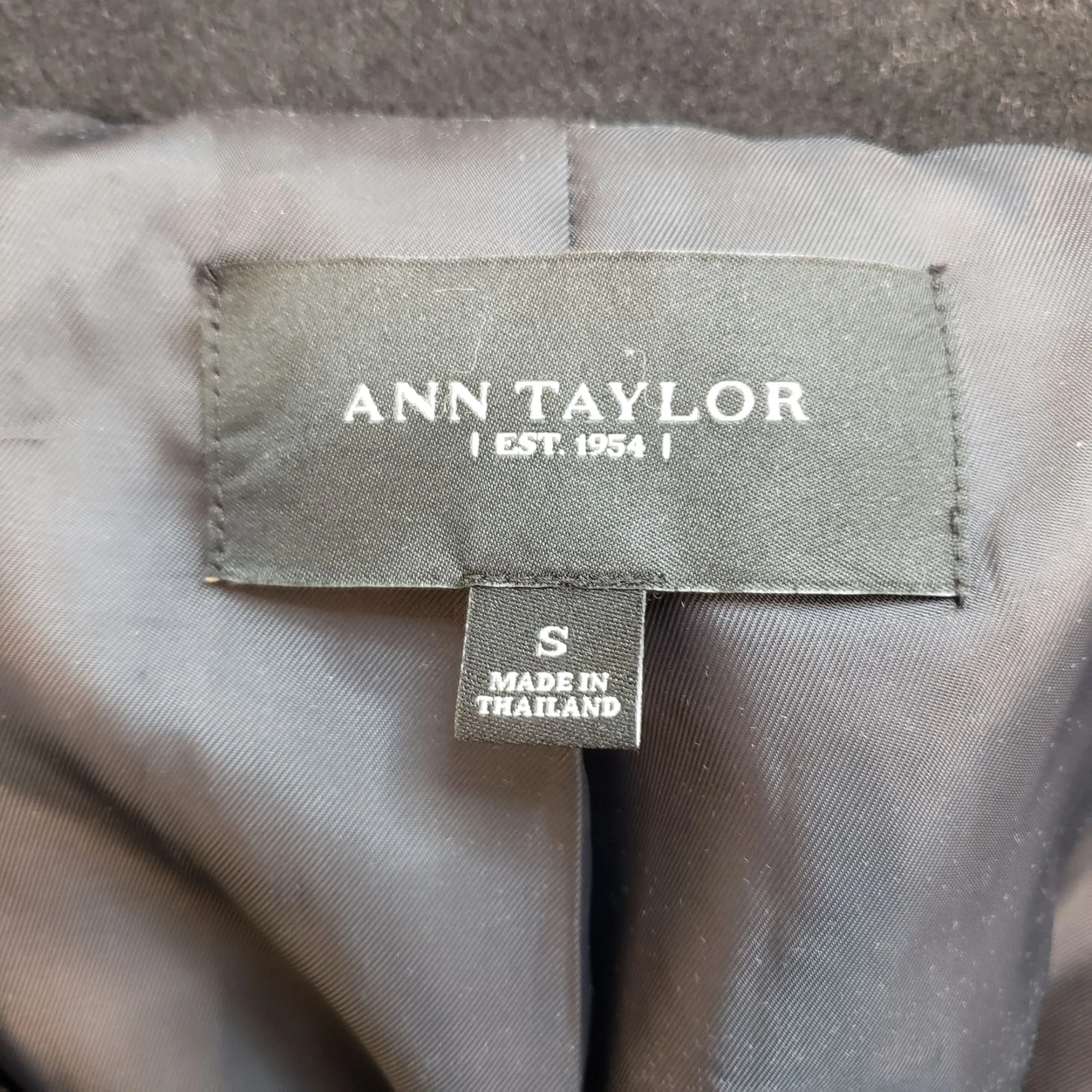 Ann Taylor Wool Blend Peacoat Size Small *Missing Belt*