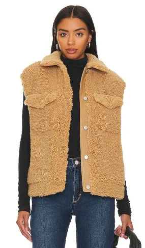 Ena Pelly Coco Faux Fur Vest in Tan