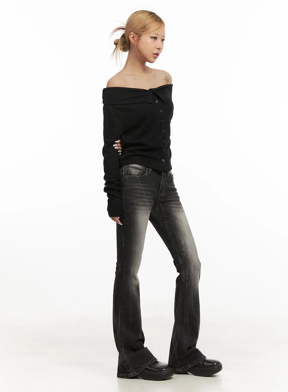 Georgina Low-Rise Flared Jeans CJ507