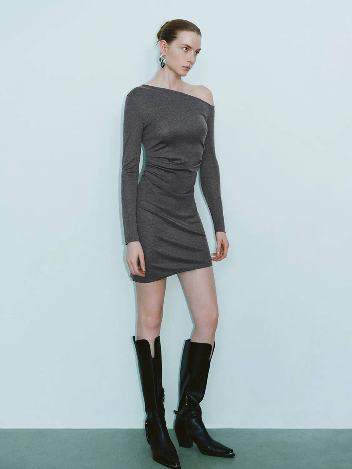 One Shoulder Skinny-Fit Dresses