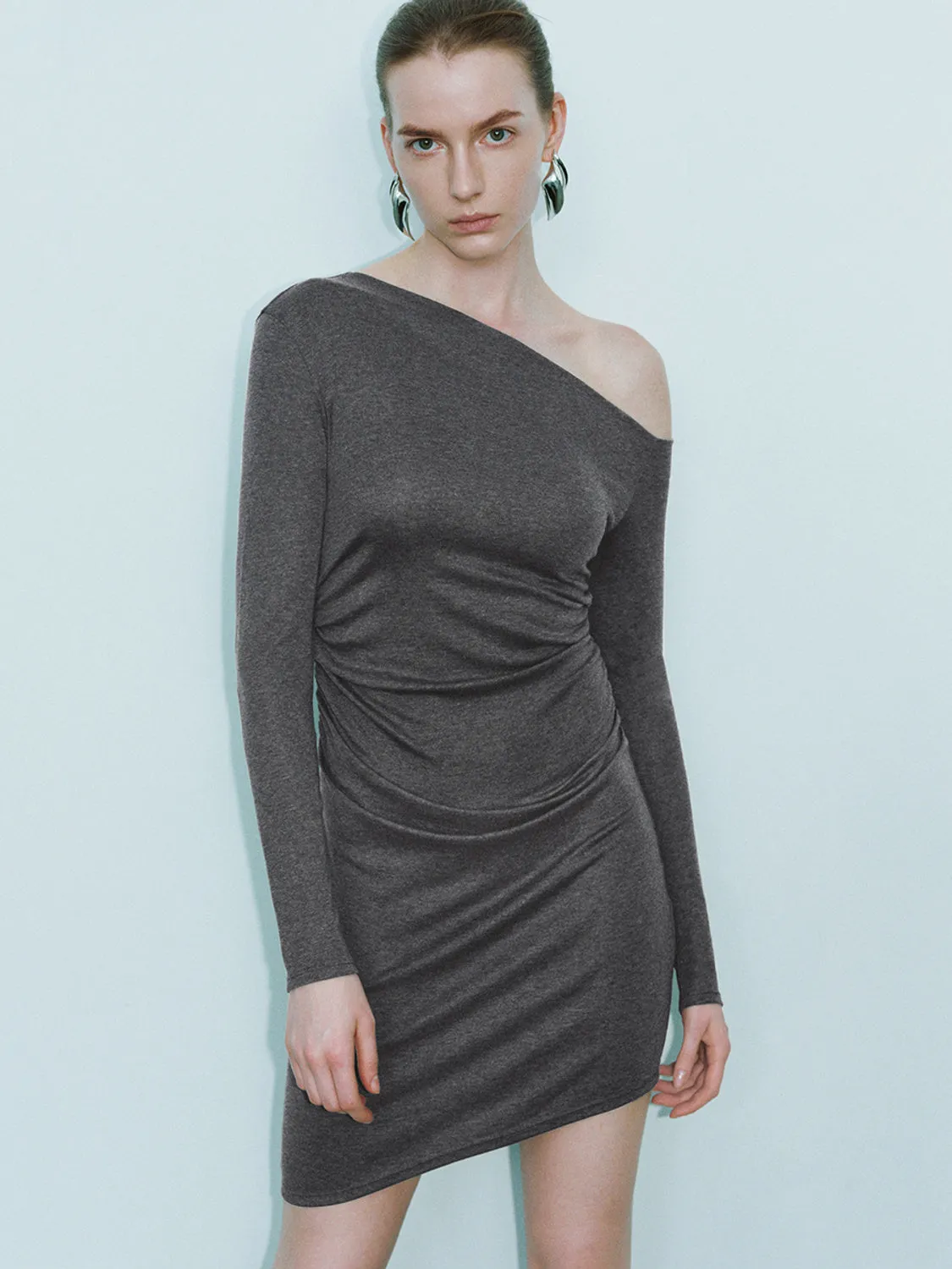 One Shoulder Skinny-Fit Dresses