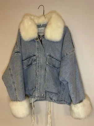 RubyneeVintage y2k white faux fur zipped up blue denim womens jackets size M/L