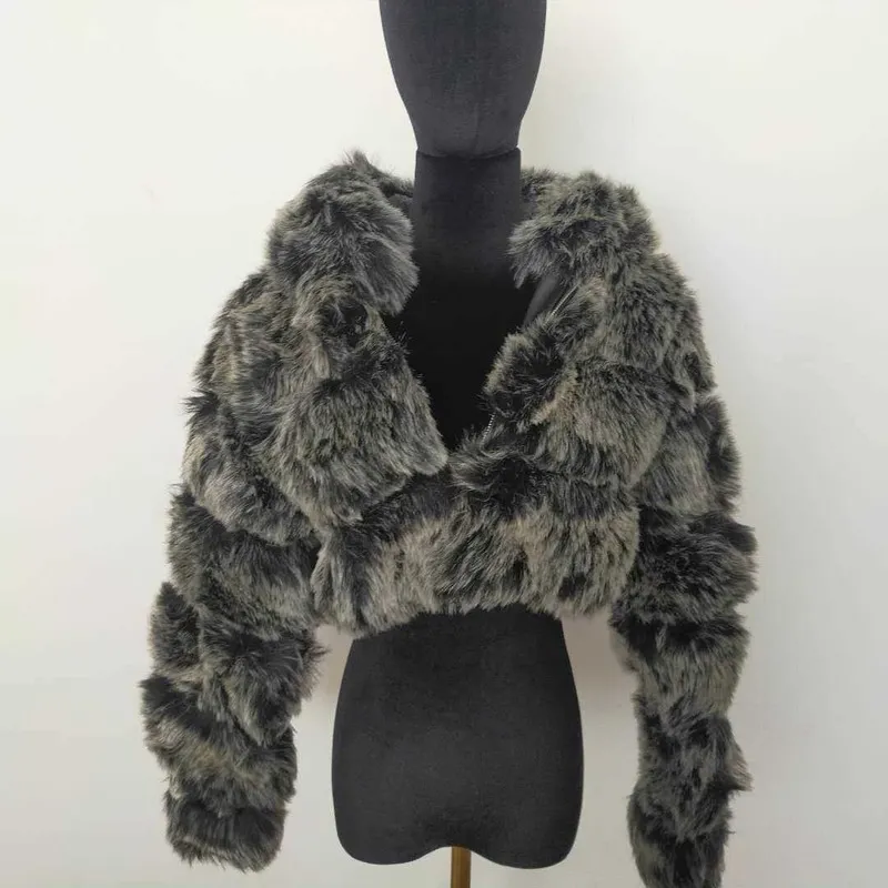 Wholesale women's winter faux fur coats (DR8216)